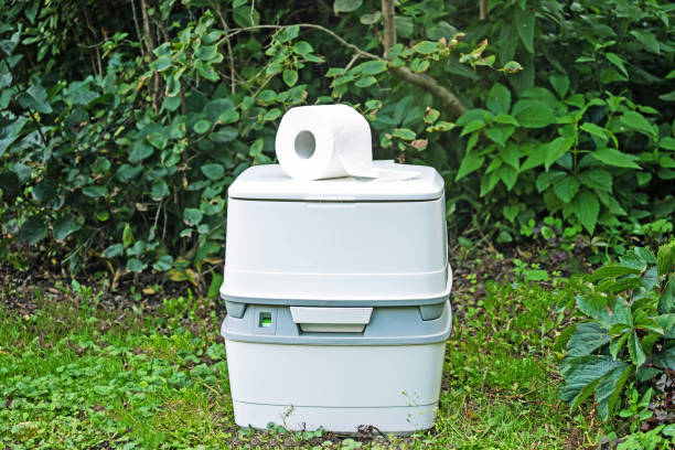 Best Construction site porta potty rental  in Fairfax, OH